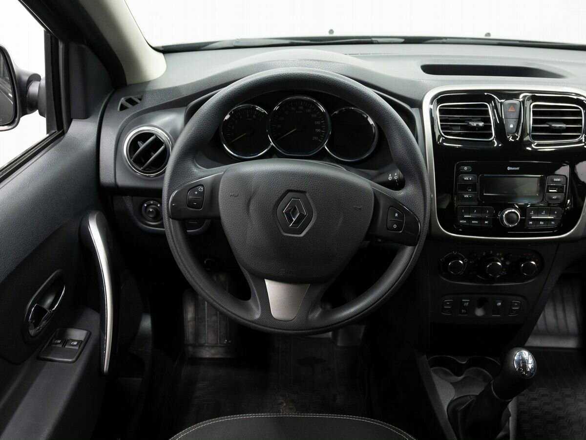 Renault Logan 2018 года с пробегом. Фото: #14