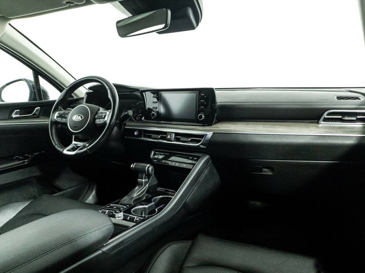 Kia K5 2020 года с пробегом. Фото: #9
