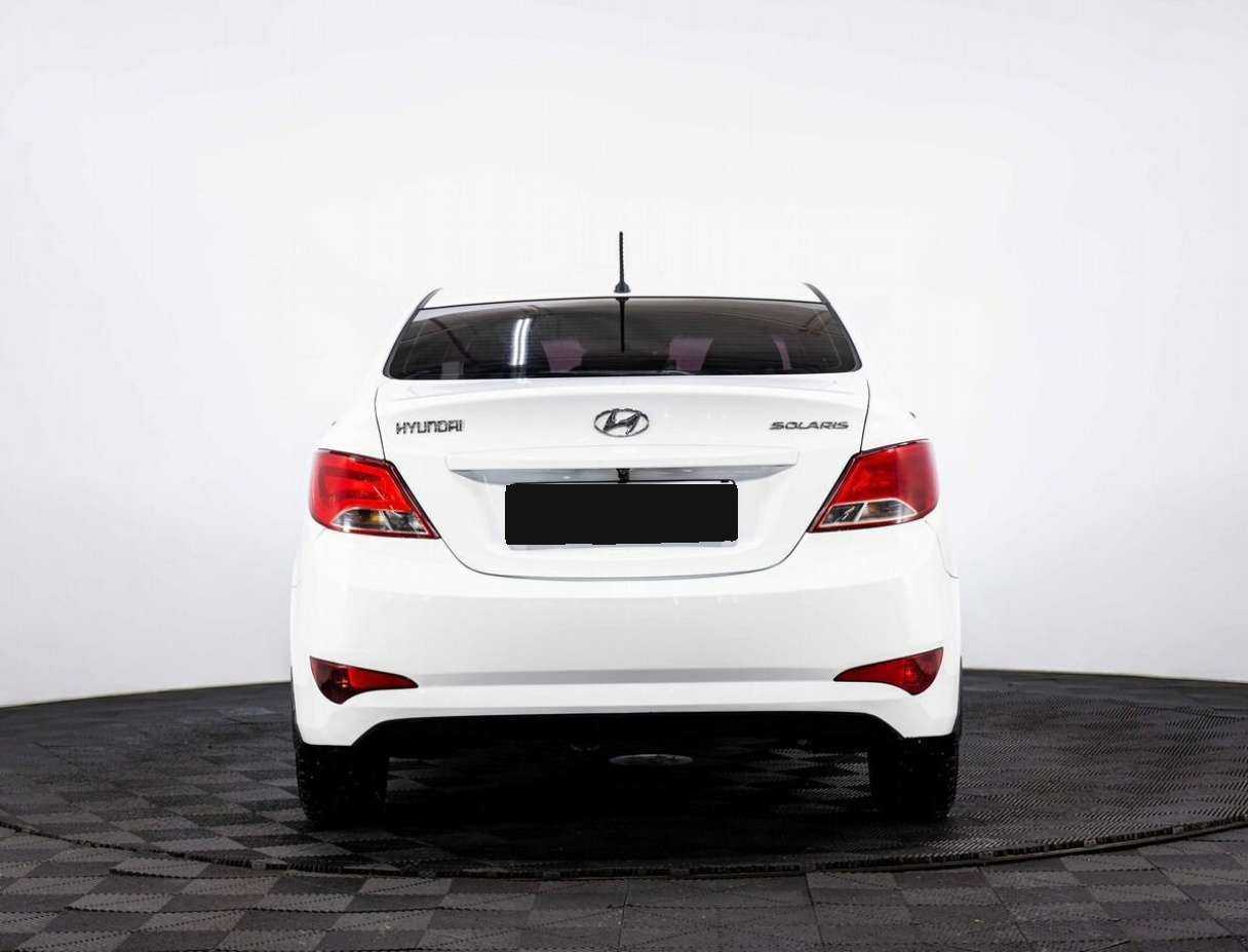 Hyundai Solaris 2014 года с пробегом. Фото: #4