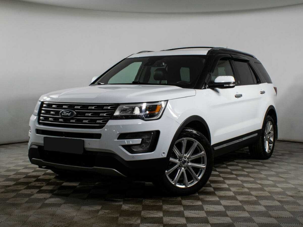 Ford Explorer 2016 года с пробегом. Посмотреть фото
