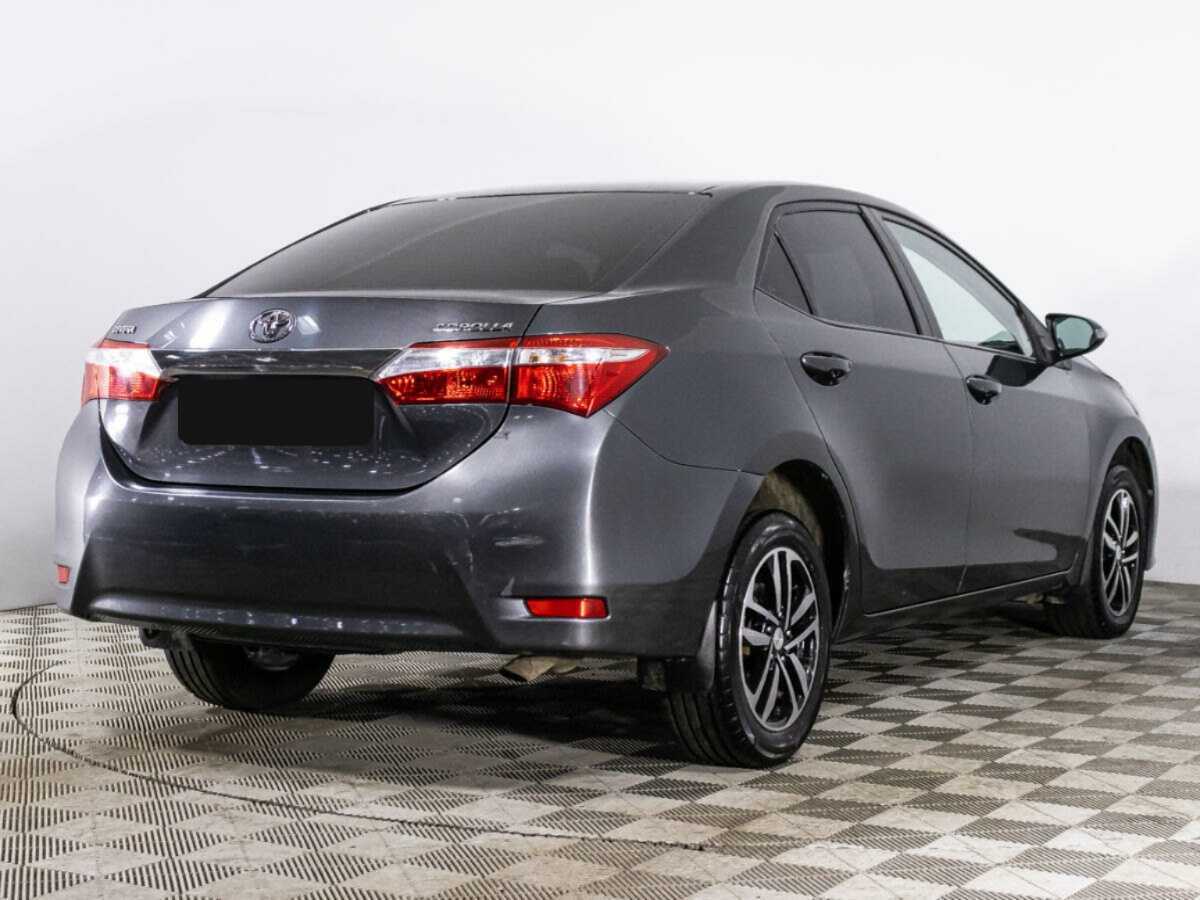 Toyota Corolla 2015 года с пробегом. Фото: #4