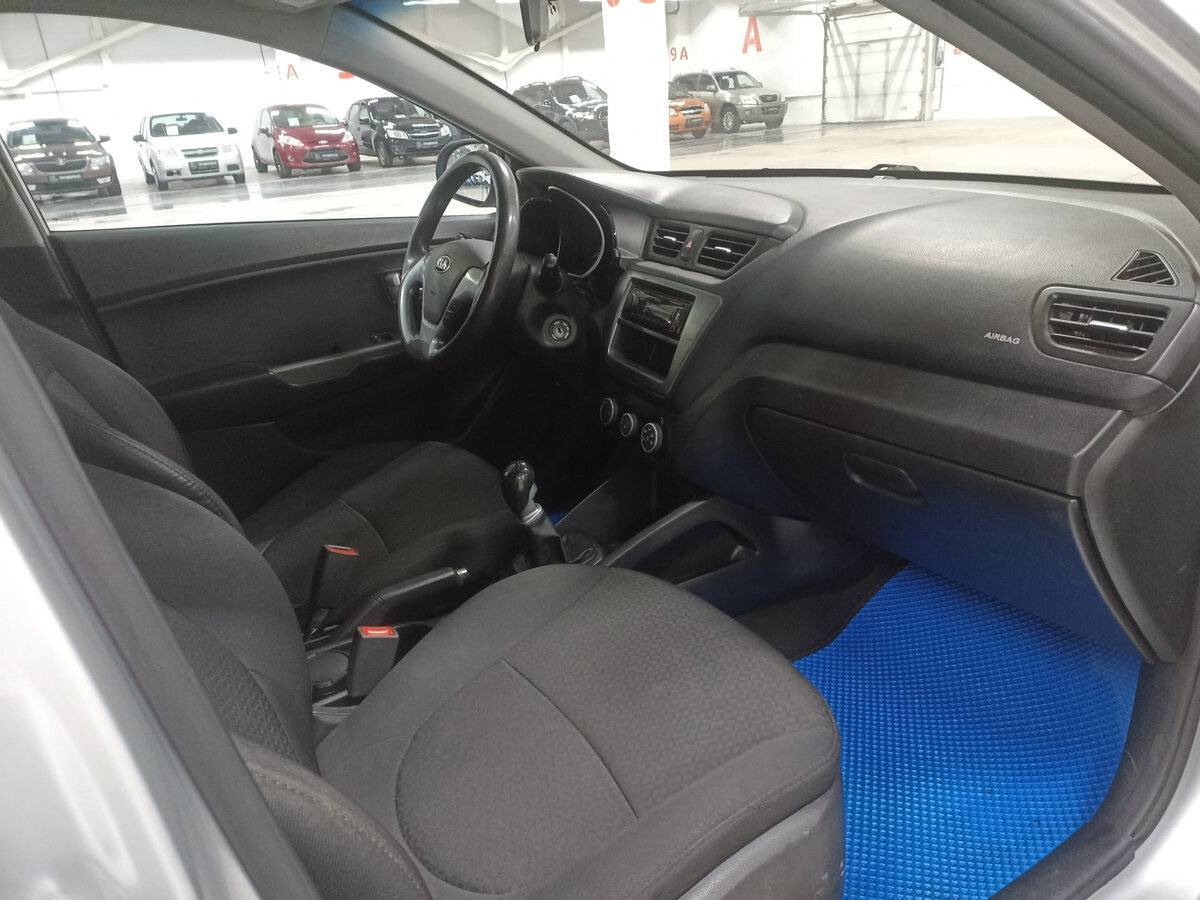 Kia Rio 2015 года с пробегом. Фото: #10