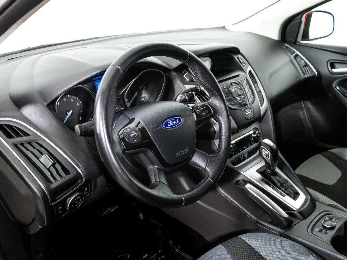 Ford Focus 2013 года с пробегом. Фото: #10