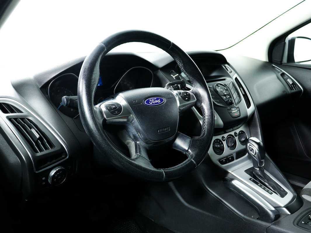Ford Focus 2012 года с пробегом. Фото: #12