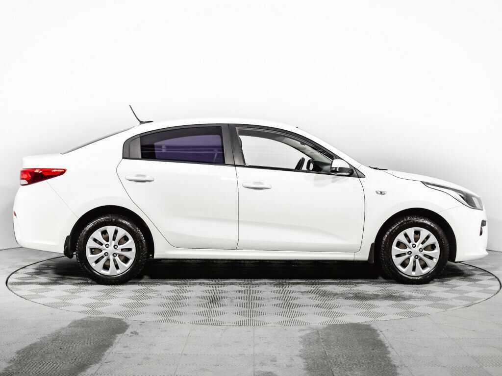Kia Rio 2018 года с пробегом. Фото: #3
