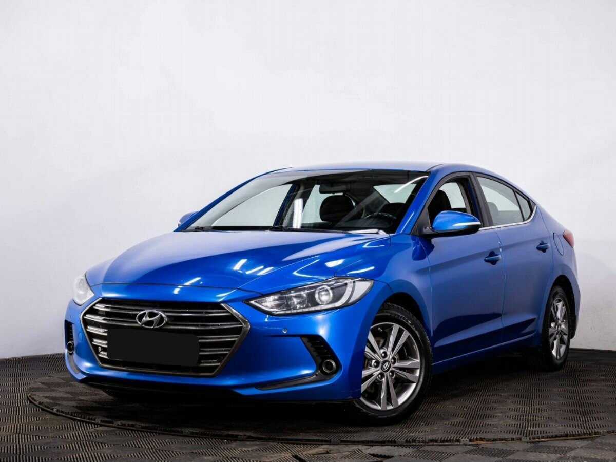 Hyundai Elantra 2017 года с пробегом. Посмотреть фото