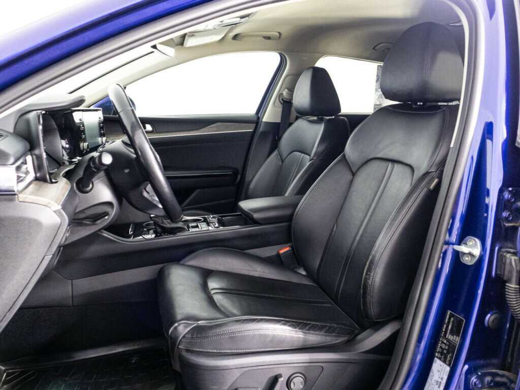 Kia K5 2021 года с пробегом. Фото: #15