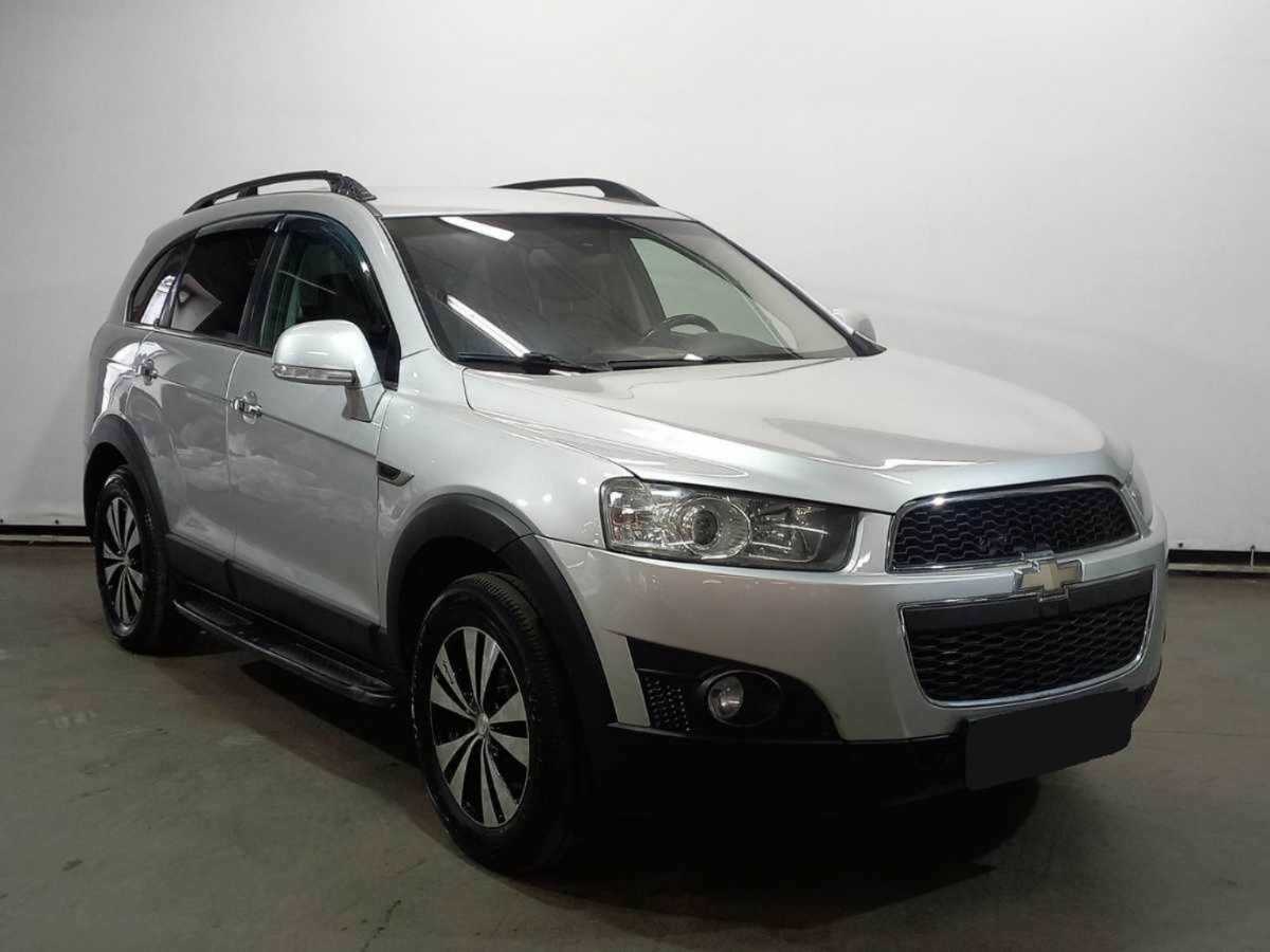 Chevrolet Captiva 2012 года с пробегом. Фото: #2
