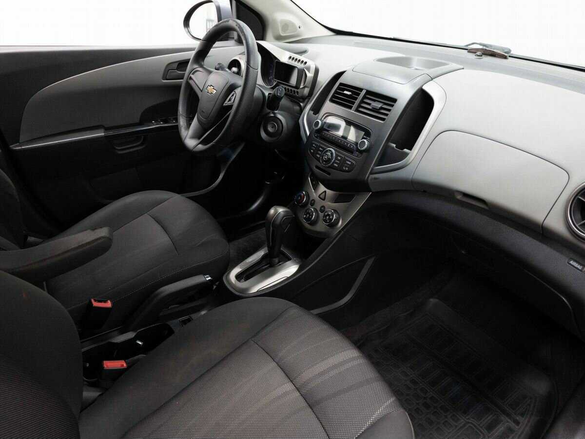 Chevrolet Aveo 2014 года с пробегом. Фото: #11