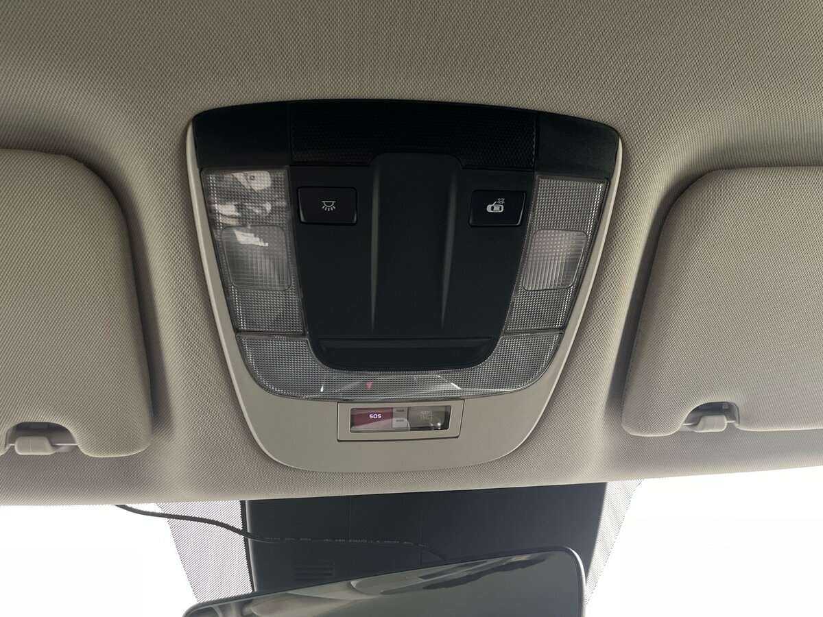 Kia K5 2021 года с пробегом. Фото: #12