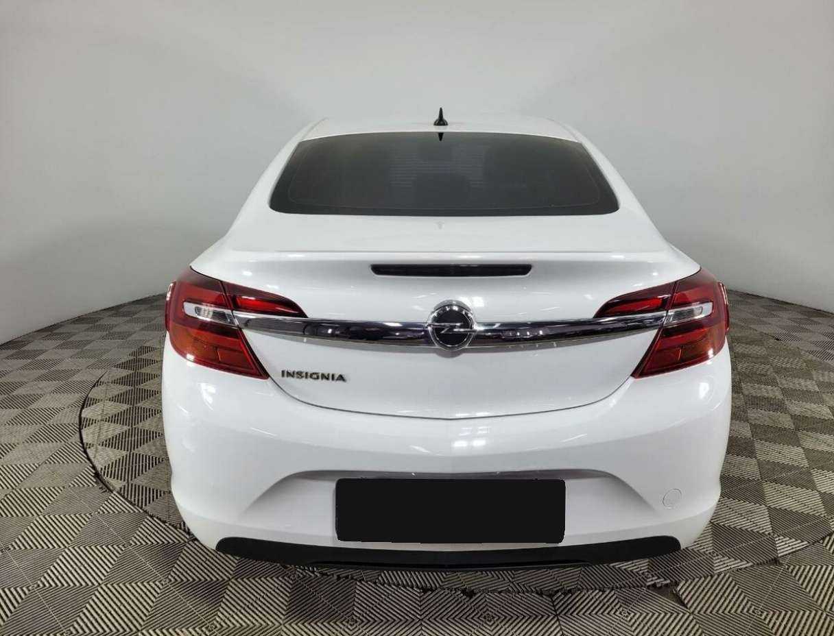 Opel Insignia 2013 года с пробегом. Фото: #2