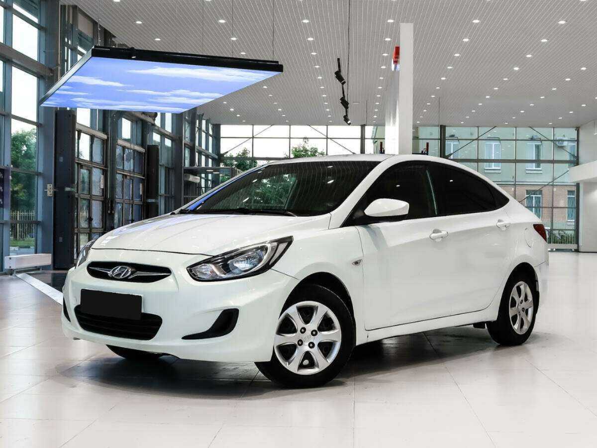 Hyundai Solaris 2012 года с пробегом. Фото: #0