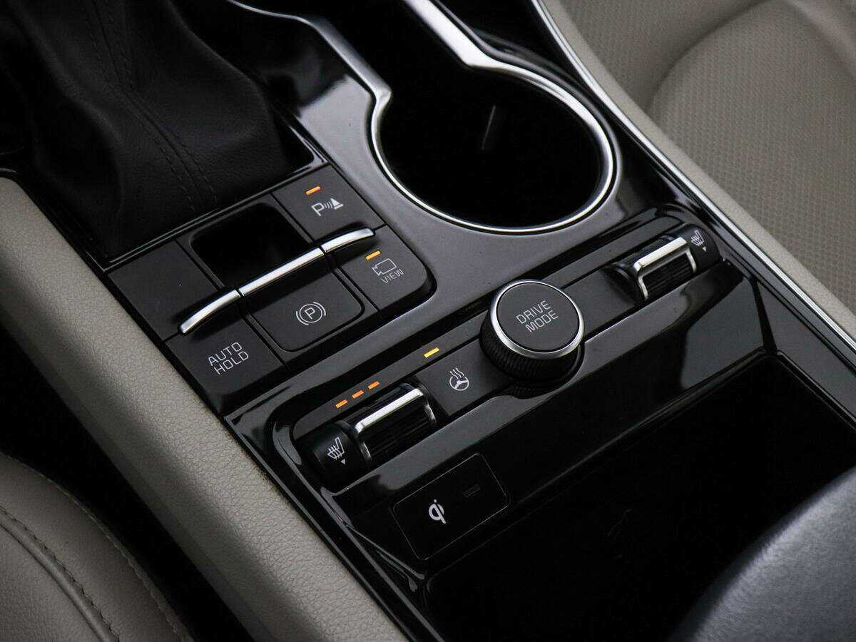 Kia K5 2021 года с пробегом. Фото: #13