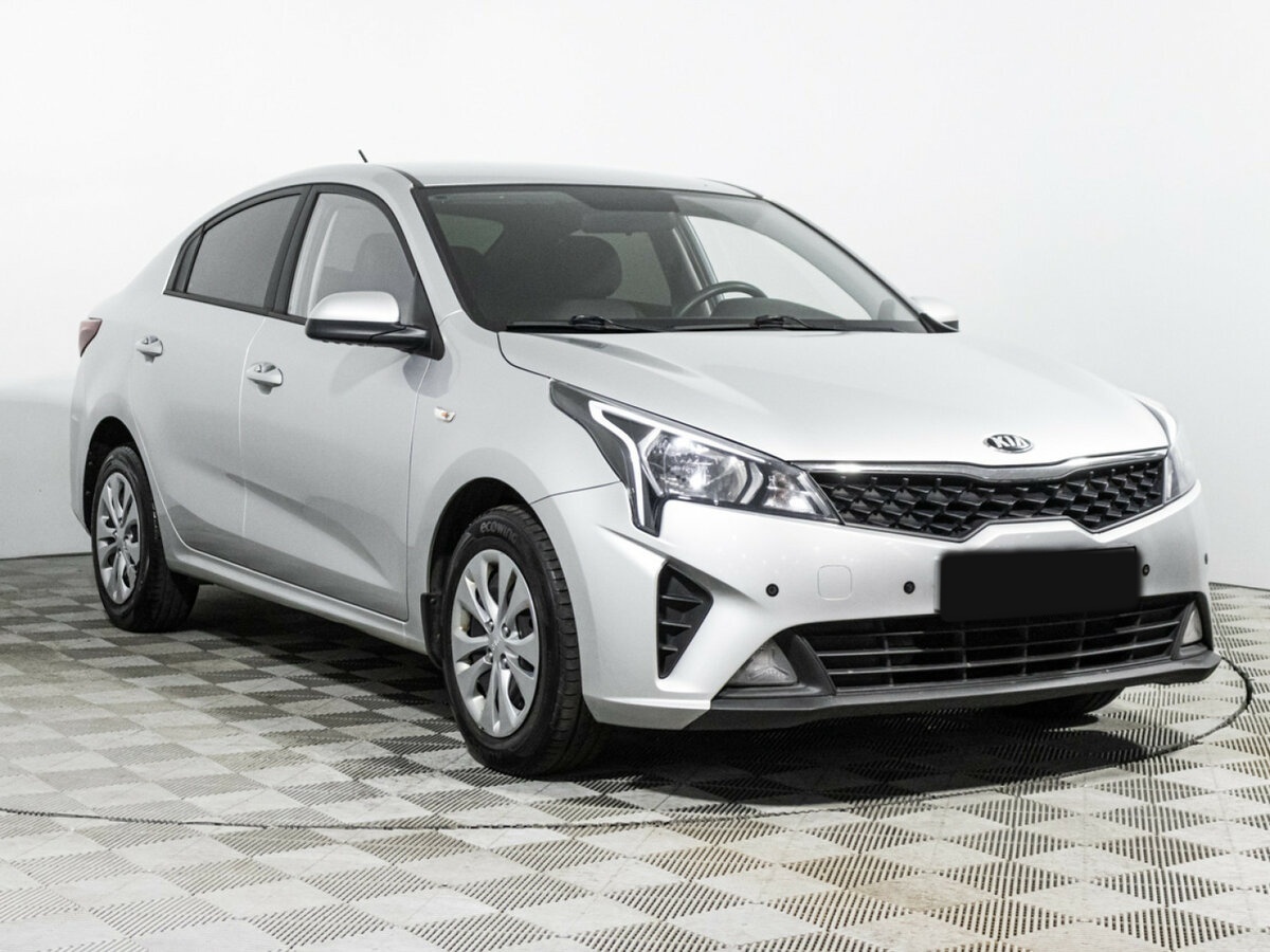 Kia Rio 2021 года с пробегом. Фото: #2