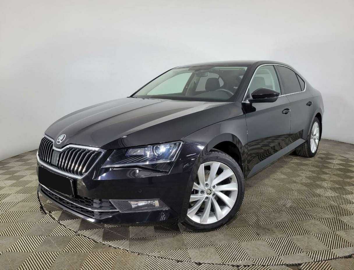 Skoda Superb 2016 года с пробегом. Посмотреть фото