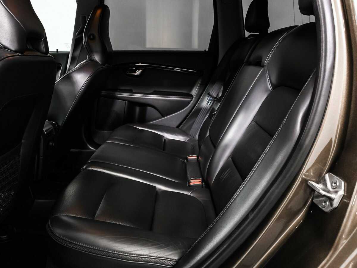 Volvo XC70 2013 года с пробегом. Фото: #12