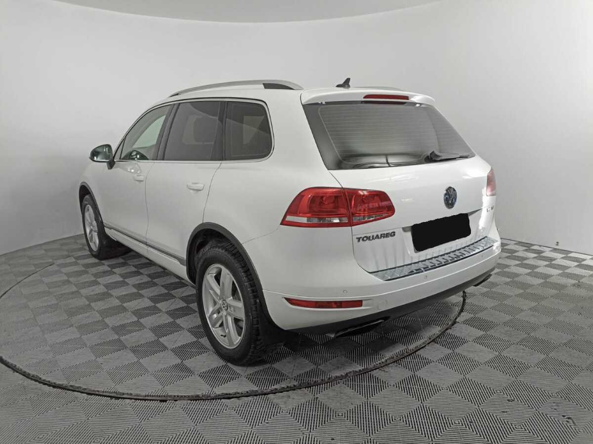 Volkswagen Touareg 2013 года с пробегом. Фото: #6