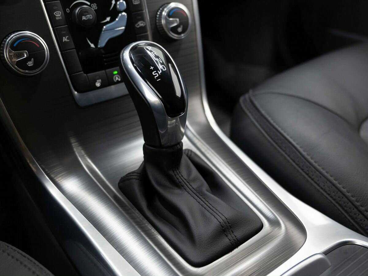 Volvo XC70 2016 года с пробегом. Фото: #18