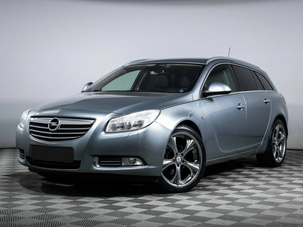 Opel Insignia 2013 года с пробегом. Посмотреть фото