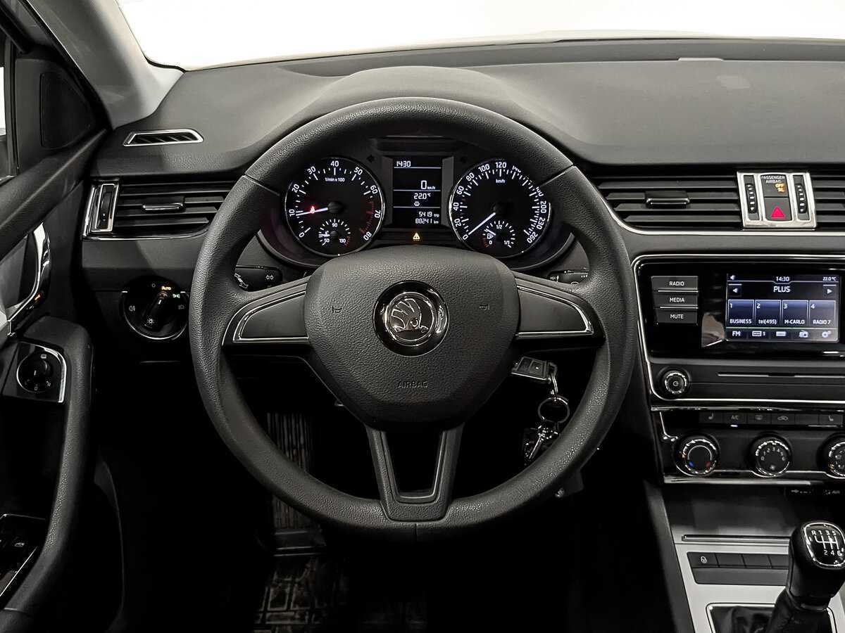 Skoda Octavia 2016 года с пробегом. Фото: #21