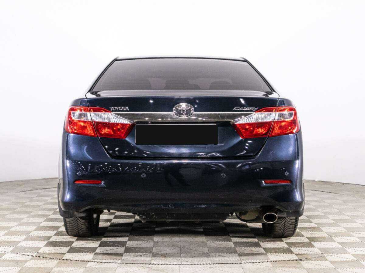 Toyota Camry 2013 года с пробегом. Фото: #5