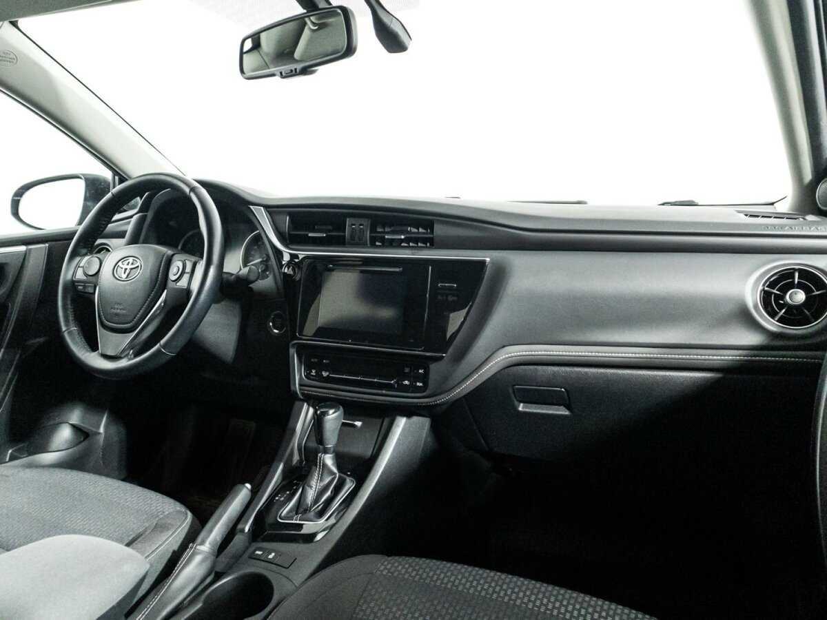 Toyota Corolla 2018 года с пробегом. Фото: #8