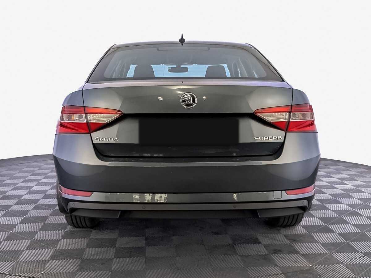 Skoda Superb 2019 года с пробегом. Фото: #5