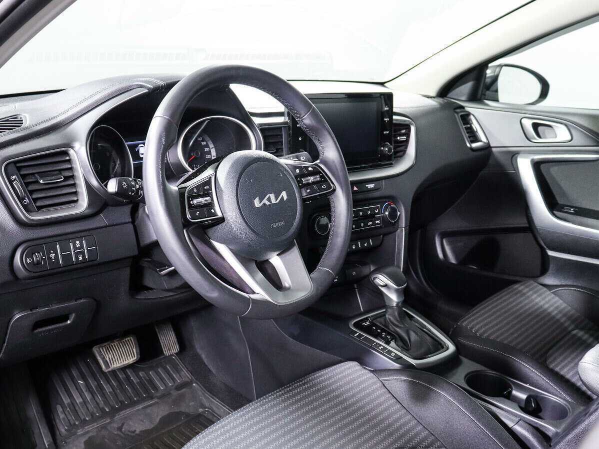 Kia Ceed 2022 года с пробегом. Фото: #13