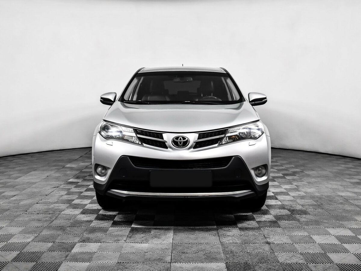Toyota RAV4 2013 года с пробегом. Фото: #1