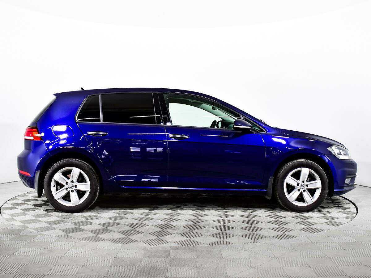Volkswagen Golf 2018 года с пробегом. Фото: #3