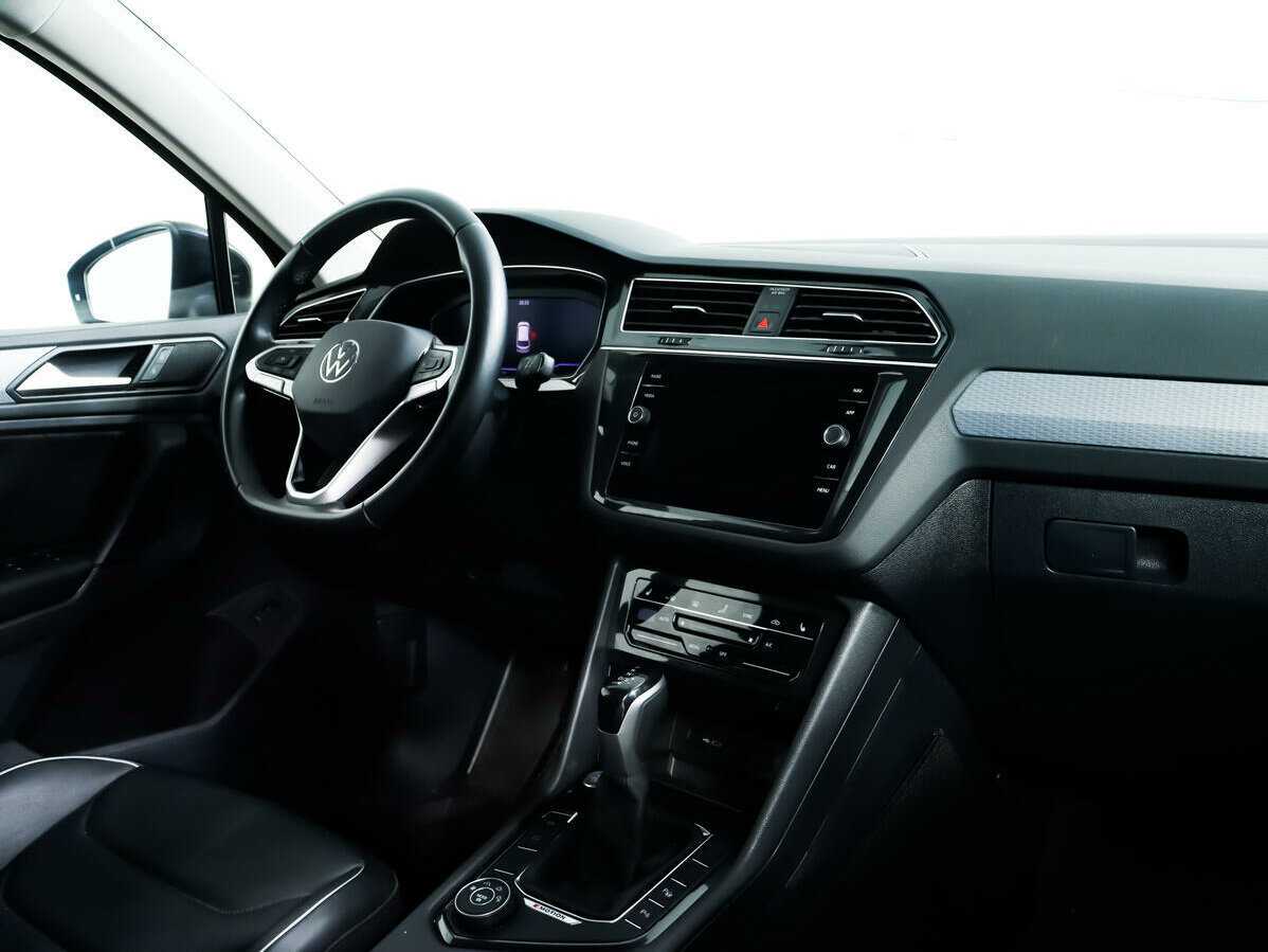 Volkswagen Tiguan 2021 года с пробегом. Фото: #6