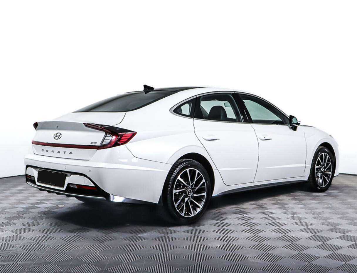 Hyundai Sonata 2022 года с пробегом. Фото: #4