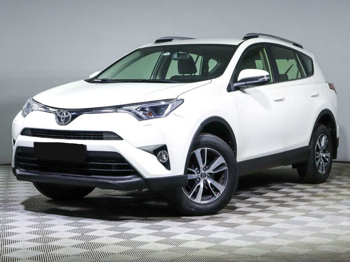 Toyota RAV4 2016 года с пробегом. Фото: #0