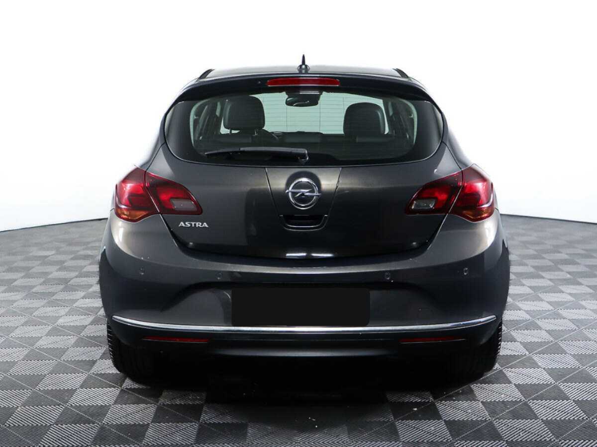 Opel Astra 2012 года с пробегом. Фото: #5