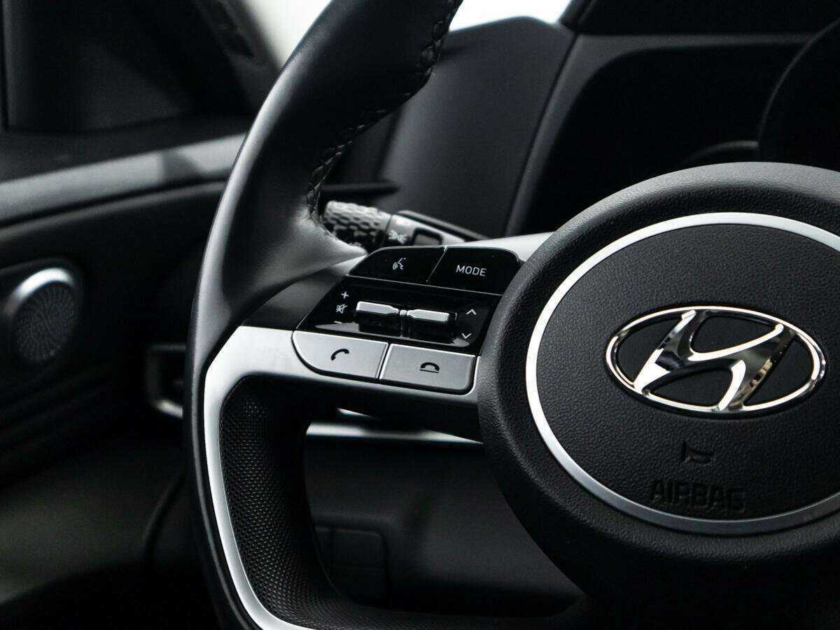 Hyundai Elantra 2021 года с пробегом. Фото: #19