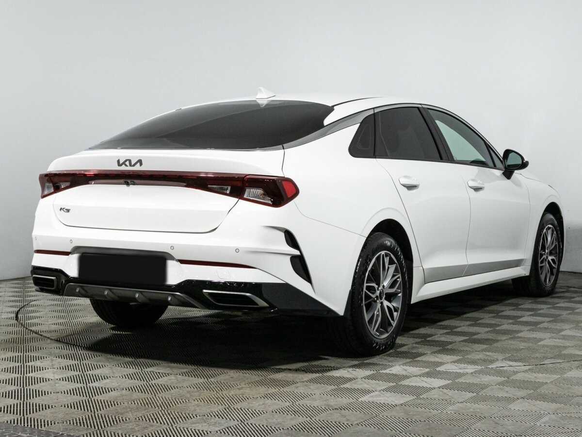 Kia K5 2021 года с пробегом. Фото: #4