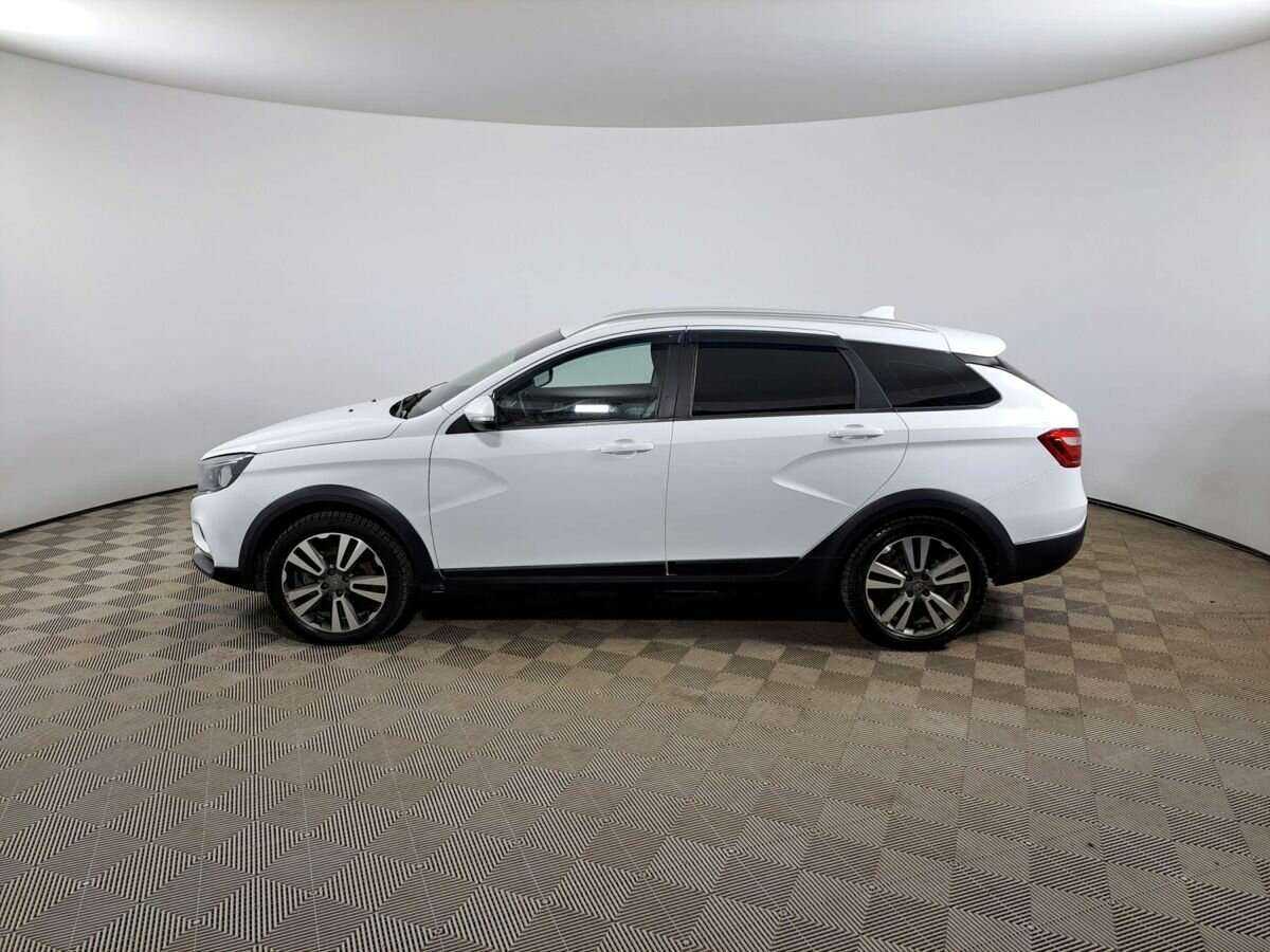 Lada (ВАЗ) Vesta 2018 года с пробегом. Фото: #7