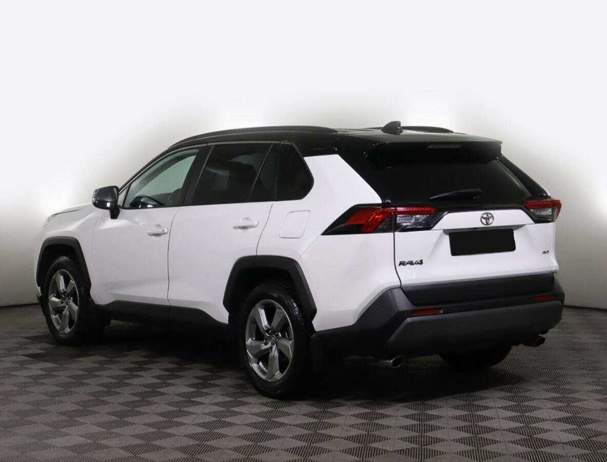 Toyota RAV4 2020 года с пробегом. Фото: #5