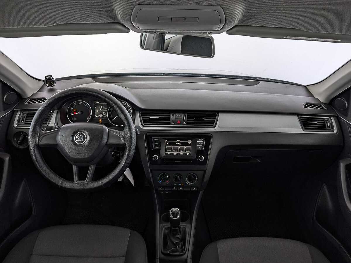 Skoda Rapid 2017 года с пробегом. Фото: #13