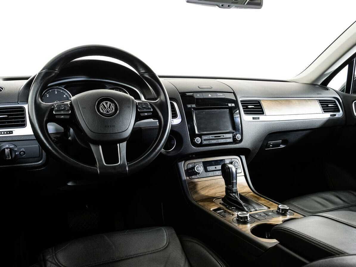 Volkswagen Touareg 2012 года с пробегом. Фото: #8