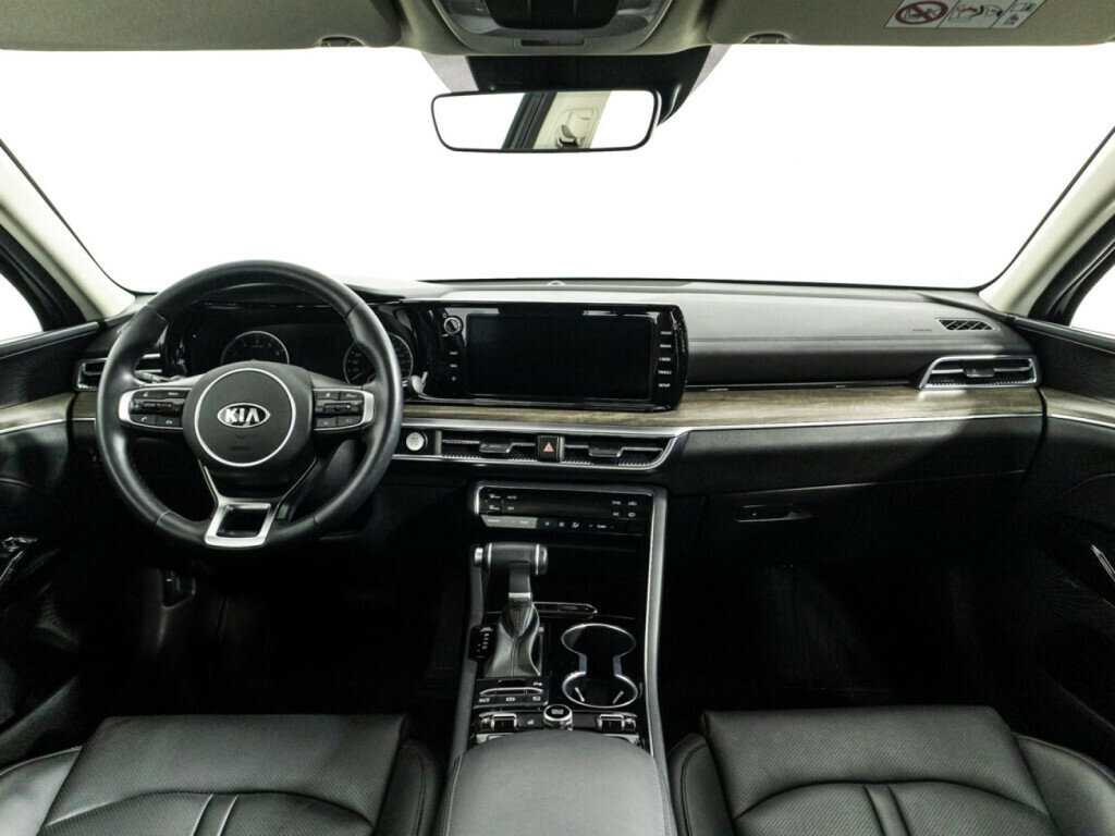 Kia K5 2020 года с пробегом. Фото: #12