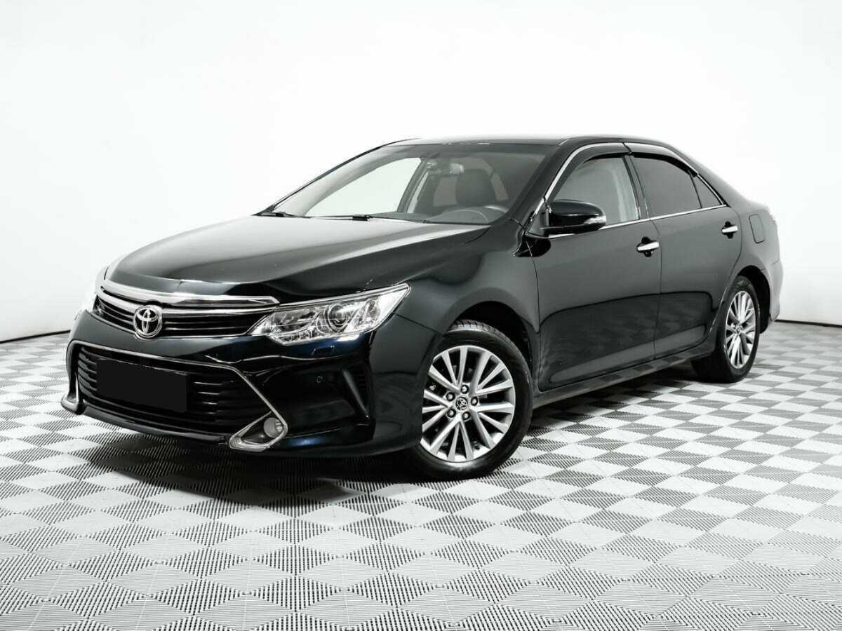 Toyota Camry 2016 года с пробегом. Посмотреть фото