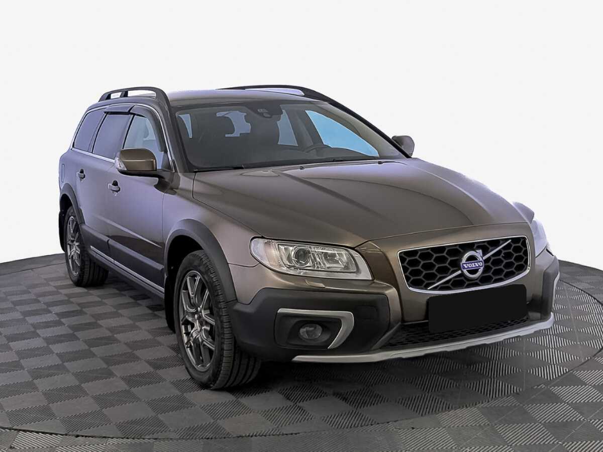 Volvo XC70 2015 года с пробегом. Фото: #2