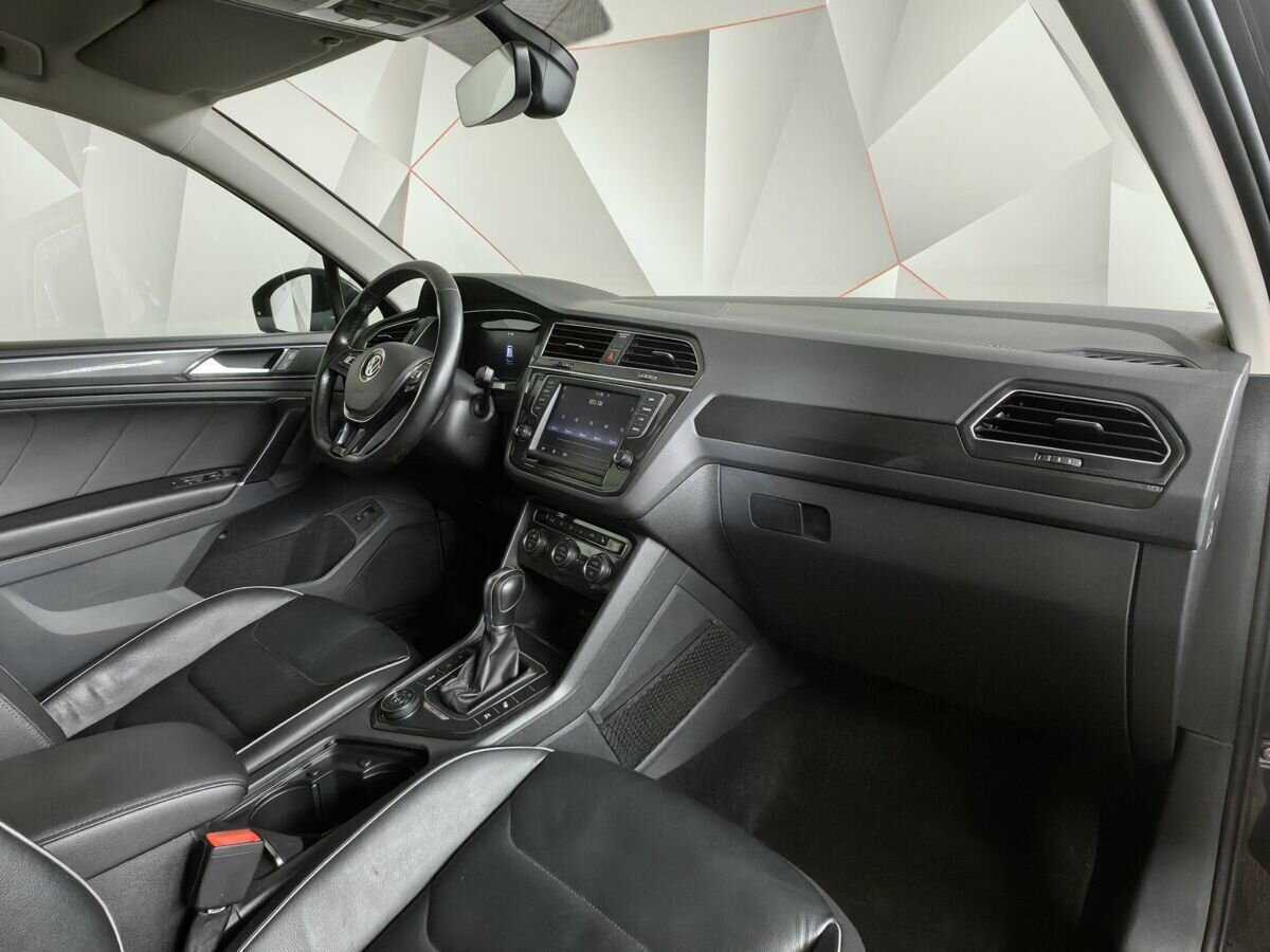 Volkswagen Tiguan 2017 года с пробегом. Фото: #7