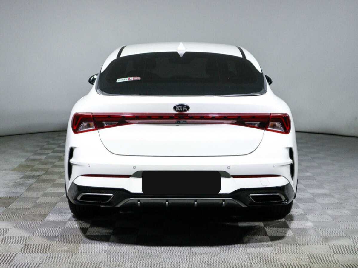 Kia K5 2021 года с пробегом. Фото: #4