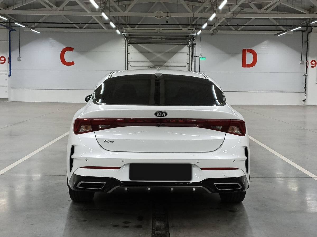 Kia K5 2021 года с пробегом. Фото: #5