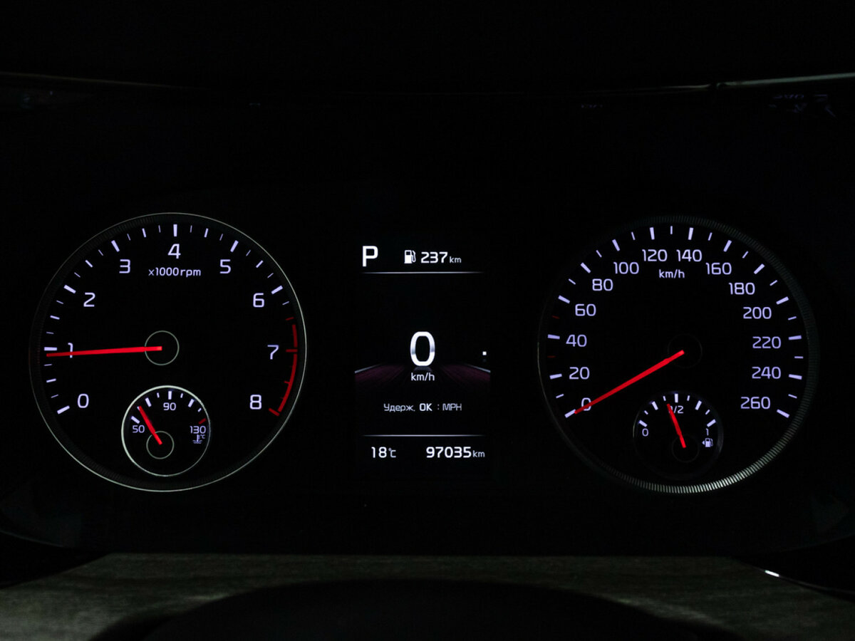 Kia K5 2021 года с пробегом. Фото: #11