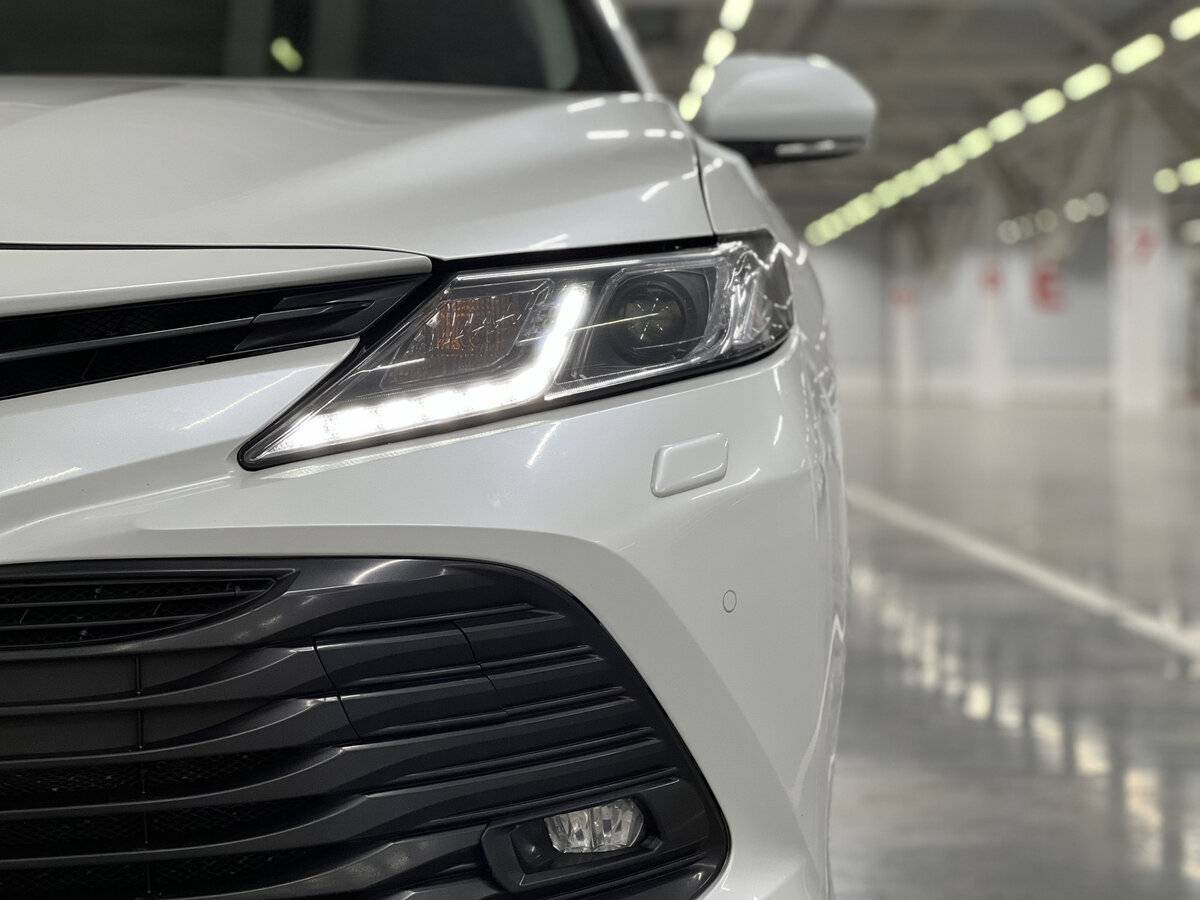 Toyota Camry 2021 года с пробегом. Фото: #16
