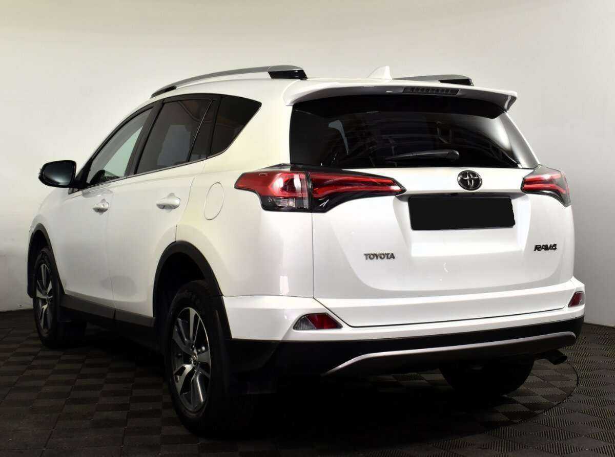 Toyota RAV4 2019 года с пробегом. Фото: #5