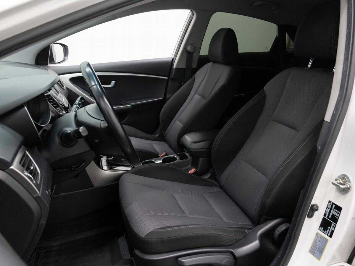 Hyundai i30 2013 года с пробегом. Фото: #7